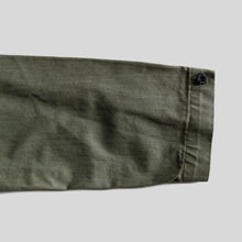 Load image into Gallery viewer, WW2 "U.S.M.C" P-44 H.B.T JACKET (SZ 40 / MINT CONDITION)
