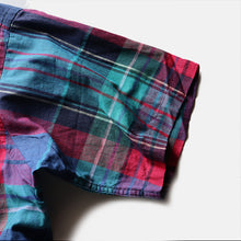 Load image into Gallery viewer, 1980's "GANT" INDIA MADRAS COTTON S/S SHIRT (LARGE)