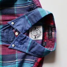 Load image into Gallery viewer, 1980's "GANT" INDIA MADRAS COTTON S/S SHIRT (LARGE)