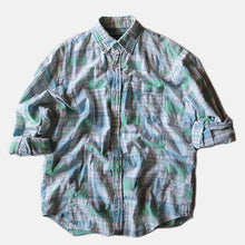 Load image into Gallery viewer, VINTAGE INDIA MADRAS PATCHWORK COTTON L/S (MEDIUM)