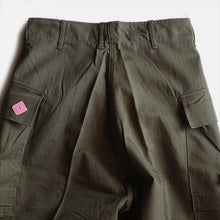 Load image into Gallery viewer, N.O.S 1940's U.S.ARMY M-43 H.B.T TROUSER (W30 L33)