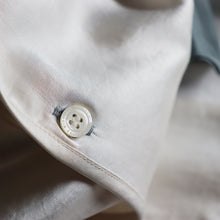 画像をギャラリービューアに読み込む, "MIDNORTH TAILORS" SATIN BICOLOR BOX SHIRT (BURMA-SHAVE ORIGINAL)