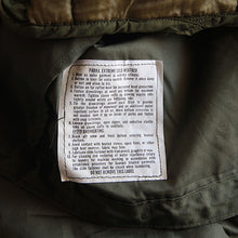 Load image into Gallery viewer, N.O.S 1970's "U.S ARMY" FISHTAIL MILITARY PARKA (SMALL)