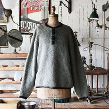 Load image into Gallery viewer, 1960's SHAGGY MOHAIR SWEATER (SZ XL / GOOD CONDITION)