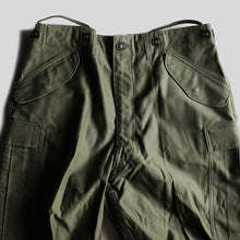 Load image into Gallery viewer, 1950's "U.S.ARMY" M-1951 FIELD TROUSER (SZ MEDIUM SHORT / DEADSTOCK)