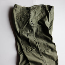 Load image into Gallery viewer, 1950's "U.S.ARMY" M-1951 FIELD TROUSER (SZ MEDIUM SHORT / DEADSTOCK)
