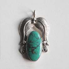 Load image into Gallery viewer, VINTAGE "NAVAJO" PENDANT TOP