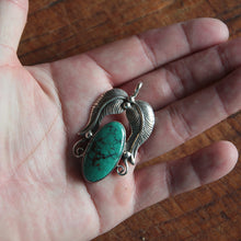 Load image into Gallery viewer, VINTAGE "NAVAJO" PENDANT TOP