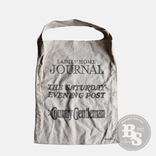 画像をギャラリービューアに読み込む, VINTAGE NEWS PAPER SHOULDER BAG