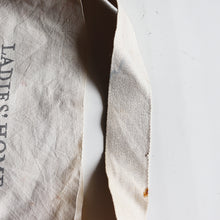 画像をギャラリービューアに読み込む, VINTAGE NEWS PAPER SHOULDER BAG