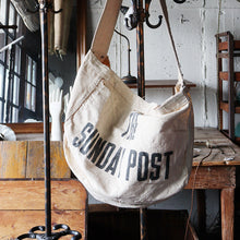 画像をギャラリービューアに読み込む, "THE SUNDAY POST" NEWS PAPER BAG (AROUND 1950's / GOOD CONDITION)