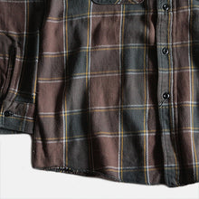 Load image into Gallery viewer, 1960's "YORKE" COTTON FRANNEL SHIRT (LARGE)