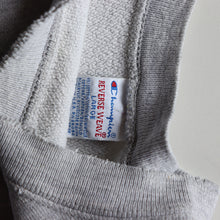 Load image into Gallery viewer, 1990's "CHAMPION" REVERSE WEAVE SWEAT SHIRT (SZ LARGE / USED CONDITION)