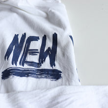 Load image into Gallery viewer, 1990's "NEW YORK" PRINT T-SHIRT (SZ LARGE / GOOD CONDITION)