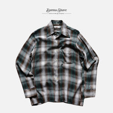 Load image into Gallery viewer, 1960's~ "ARROW" RAYON BOX SHIRT (SZ MEDIUM / OMBRE CHECK)