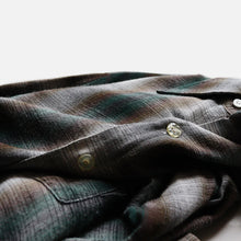Load image into Gallery viewer, 1960's~ "ARROW" RAYON BOX SHIRT (SZ MEDIUM / OMBRE CHECK)