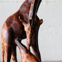 Load image into Gallery viewer, VINTAGE WOODEN GIRAFFE