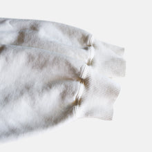 Load image into Gallery viewer, 1990's "ORVIS" COTTON SWEAT SHIRT (SZ MEDIUM / RAINBOWTROUT / WHITE)
