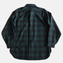 Load image into Gallery viewer, 1970's "PENDLETON" BLACK WATCH WOOL SHIRT (X-LARGE) NEVER WASH
