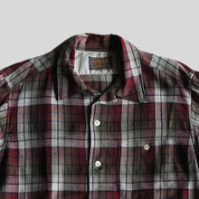 Load image into Gallery viewer, ~1960's "SIR PENDLETON" WOOL PLAID SHIRT (SZ LARGE / GOOD CONDITION)