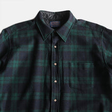 Load image into Gallery viewer, 1970's "PENDLETON" BLACK WATCH WOOL SHIRT (X-LARGE) NEVER WASH