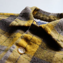 Load image into Gallery viewer, 1950's "PENDLETON" WOOL BOX SHIRT (SZ LARGE / GOOD CONDITION)