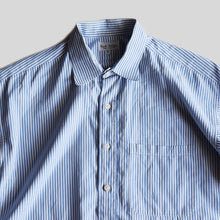 Load image into Gallery viewer, "PAUL SMITH" COTTON STRIPE S/S SHIRT (SZ 16H LARGE / MADE IN ENGLAND / GOOD CONDITION)