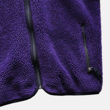 Load image into Gallery viewer, 1990's "PATAGONIA" RETRO CARDIGAN (SZ MEDIUM / GOOD CONDITION / EGG PLANT)