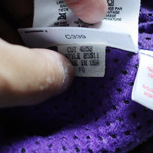 Load image into Gallery viewer, 1990's "PATAGONIA" RETRO CARDIGAN (SZ MEDIUM / GOOD CONDITION / EGG PLANT)