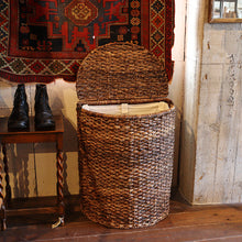 画像をギャラリービューアに読み込む, VINTAGE RATTAN STAND BASKET (BEAUTIFUL DESIGN)
