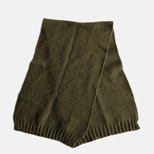 Load image into Gallery viewer, WW2 "A.R.C" WOOL SCARF (RARE WIDE STYLE)