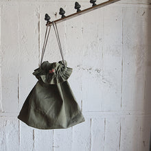 Load image into Gallery viewer, 1940's "AMERICAN RED CROSS" H.B.T PURSE