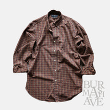 Load image into Gallery viewer, "RALPH LAUREN" PLAID COTTON B.D SHIRT (SZ MEDIUM / GOOD CONDITION)