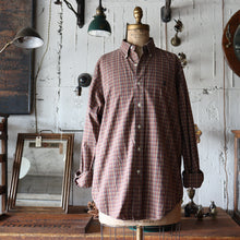 Load image into Gallery viewer, "RALPH LAUREN" PLAID COTTON B.D SHIRT (SZ MEDIUM / GOOD CONDITION)