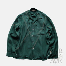 Load image into Gallery viewer, 1950's "Mc GREGOR" RAYON BOX SHIRT (SZ MEDIUM / GOOD CONDITION)