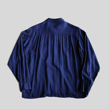 Load image into Gallery viewer, 1960's "PILGRIM" RAYON BOX SHIRT (SZ LARGE / GOOD CONDITION)