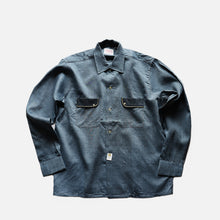 Load image into Gallery viewer, 1960's "BRENT" RAYON BOX SHIRT (SZ MEDIUM / DEADSTOCK / RARE PATTERN)