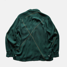 Load image into Gallery viewer, 1950's "Mc GREGOR" RAYON BOX SHIRT (SZ MEDIUM / GOOD CONDITION)