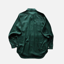 Load image into Gallery viewer, 1950's "CHARMELLA BY ENRO" L/S GABARDINE SHIRT (SZ MEDIUM / GOOD CONDITION)