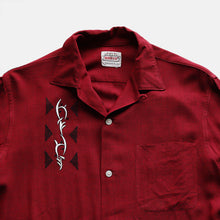 Load image into Gallery viewer, 1950's "BRENT" RAYON BOX SHIRT (SZ 15H / MINT CONDITION)