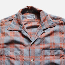 Load image into Gallery viewer, 1950's~ "DONEGAL" RAYON BOX SHIRT (SZ MEDIUM / GOOD CONDITION)