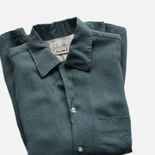 Load image into Gallery viewer, 1950's~ "ARROW" RAYON BOX SHIRT (SZ MEDIUM / GOOD CONDITION)