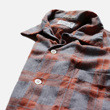 Load image into Gallery viewer, 1950's~ "DONEGAL" RAYON BOX SHIRT (SZ MEDIUM / GOOD CONDITION)