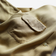 Load image into Gallery viewer, 1950's GABARDINE L/S SHIRT (SZ MEDIUM / GOOD CONDITION)