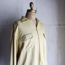 Load image into Gallery viewer, 1950's GABARDINE L/S SHIRT (SZ MEDIUM / GOOD CONDITION)