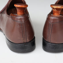 Load image into Gallery viewer, 1980's "SACY SDAMS" KID SKIN LEATHER SHOES (SZ 9HALF)