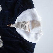 Load image into Gallery viewer, 1950's VELVET SOUVENIR JACKET WHITE TIGER (SZ XL)