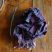 Load image into Gallery viewer, ~1950's RAYON STOLE