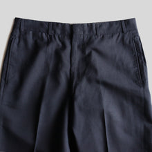 Load image into Gallery viewer, 1960's COTTON POLY SLACKS (W33×L29 / NAVY / GOOD CONDITION)