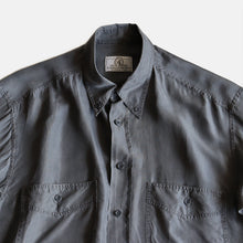 Load image into Gallery viewer, OLD SILK SHIRT (SZ LARGE / CHARCOAL)